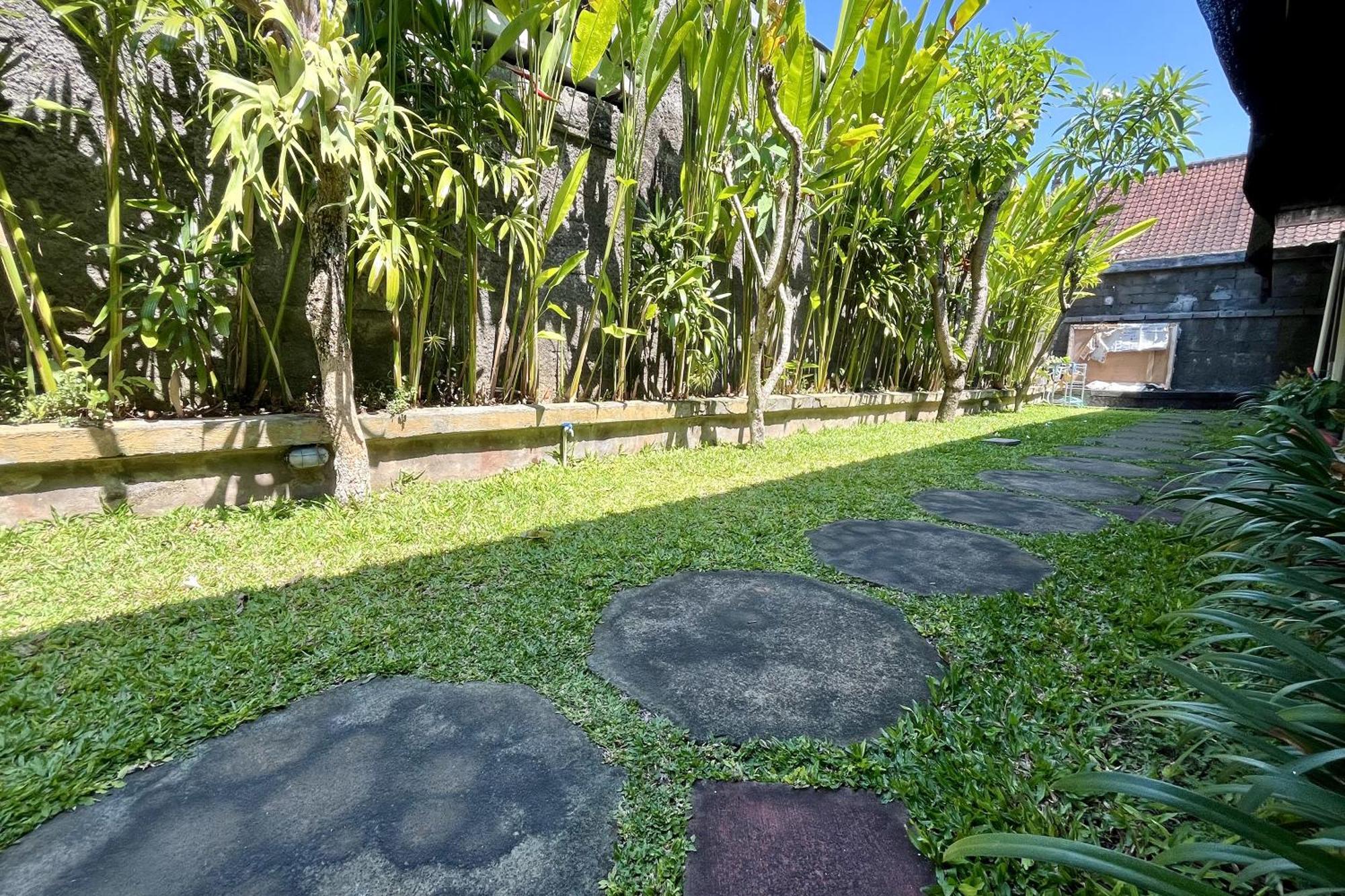 Mai Guest House Sanur Exterior photo